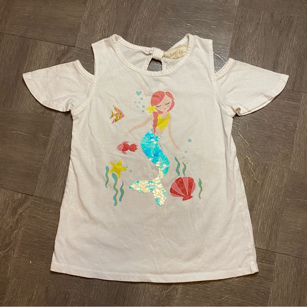 Btween Girls White Off Shoulder Flip Sequin Mermaid Graphic Top Size 7